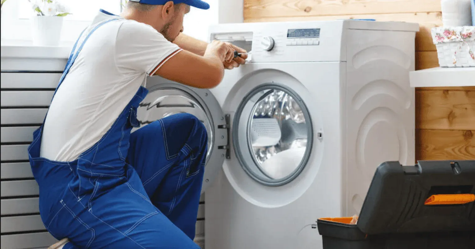 Ramson Appliances technician on an emergency home appliance repair call in Groveland, FL